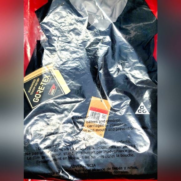 Nike ACG "Misery Ridge" Storm-Fit ADV Gore-Tex Jacket BlackOut Sz L Unisex NWT - Picture 1 of 15